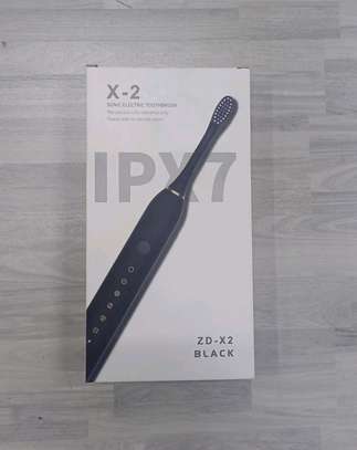 Electric toothbrush image 6