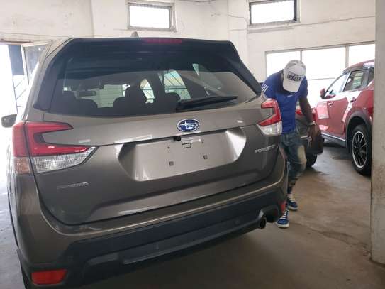Subaru forester sk9 image 5