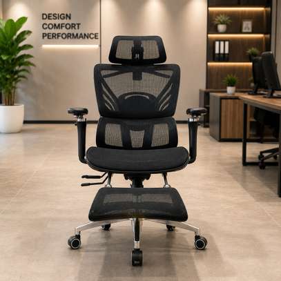 Orthopedic Mesh High Back Chair image 3