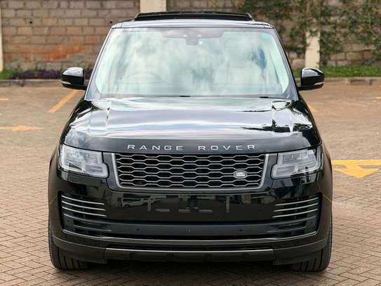 2019 Range Rover Vogue autobiography image 2