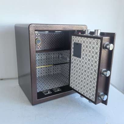 55kg Digital Fireproof Safe Heavy-Duty Security image 5