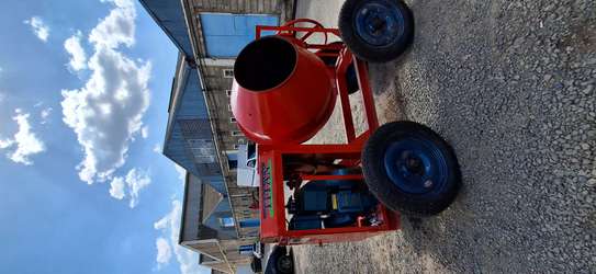 Titan Concrete Mixer – Heavy Duty Construction Mixer image 2