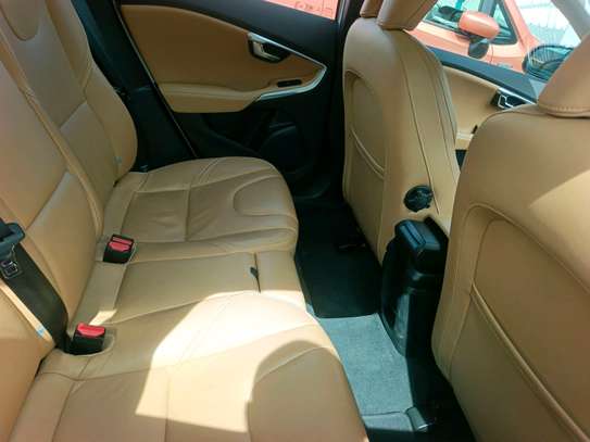 Volvo V40 Td image 8