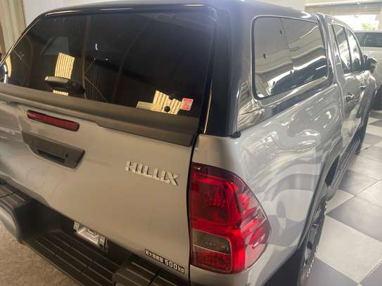 Toyota Hilux 2023 Silver Pickup Durable Performance image 5