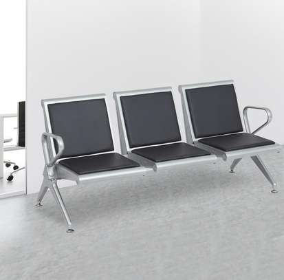 Hard Pad 3-Link Leather Waiting Bench image 11