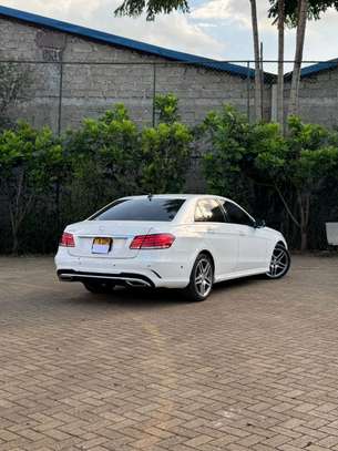 Mercedes Benz E250, 2016 model, image 4
