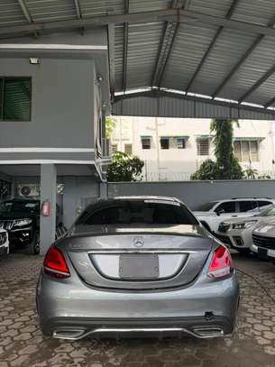Mercedes image 2