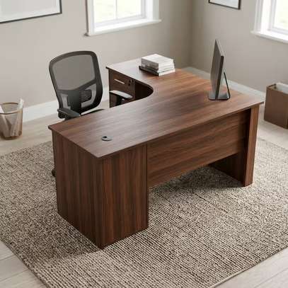 140cm Curved Clerical Study Desk image 2