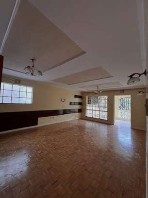 4 Bed Townhouse with En Suite in Lavington image 3
