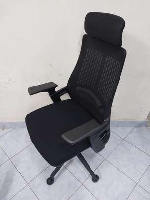 Lama orthopedi executive office chair image 8