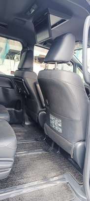 Toyota Noah WxB hybrid 2018 image 11