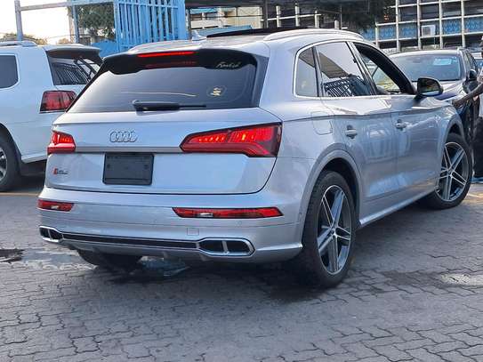 AUDI Q5S QUATTRO Sunroof Silver 2018 image 12
