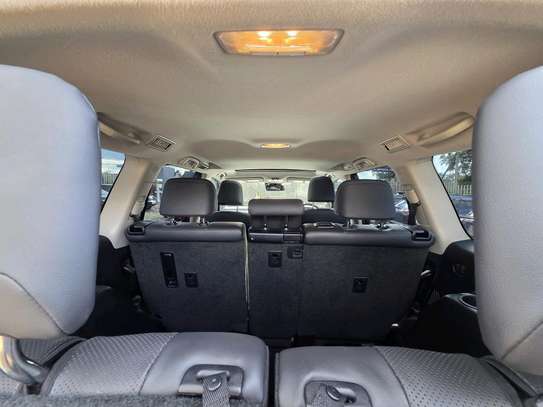 Toyota Land Cruiser Prado VXL 2018 model white color fully . image 5