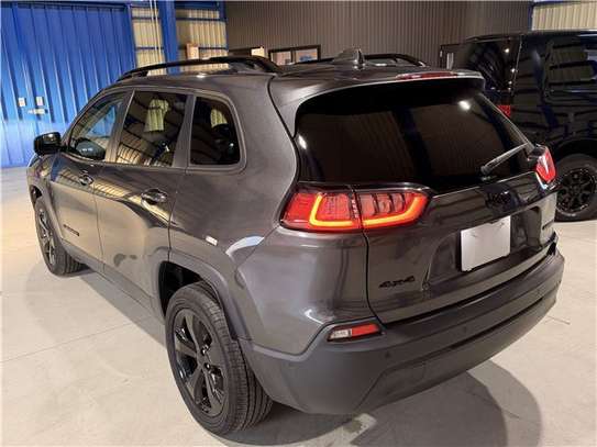 2020 JEEP CHEROKEE NIGHT EAGLE image 2