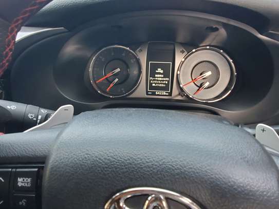 Toyota pick-up GR sport image 3