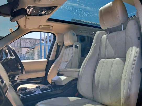 Land Rover Vogue 2017 Diesel image 9
