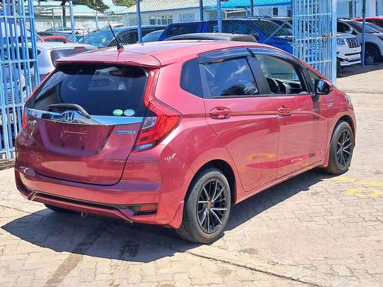 Honda Fit hybrid Maroon 2018 2wd image 3