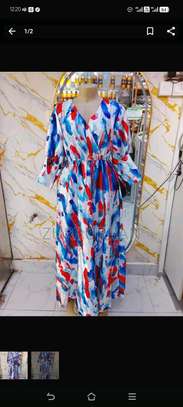 Elegant Abstract print Maxi Dress. image 4