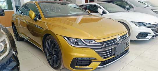 Volkswagen Arteon Coupe Metallic Gold Black Rims image 10