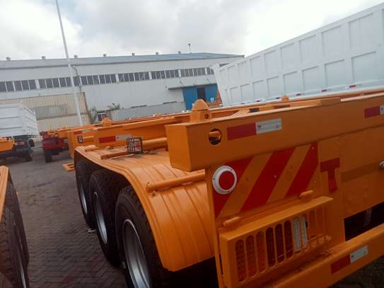 Flatbed Trailers Skeletal Trailers Tipping Trailers image 6