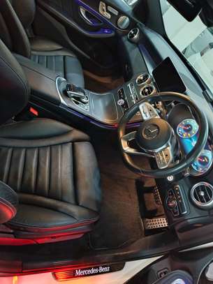 Mercedes Benz C200 2019 image 13