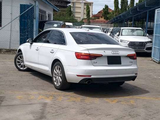 AUDI A4TFSI,2018,2000cc,2wd,(Hire Purchase accepted) image 4