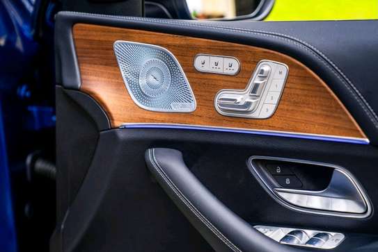 2019 Mercedes-Benz GLE400D image 11
