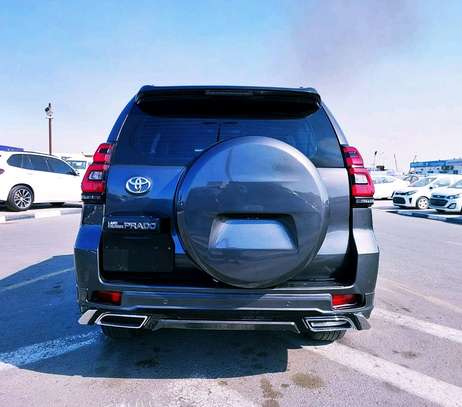 Toyota Prado SUV VX-L Gray Spacious Interior Alloy Wheels image 13