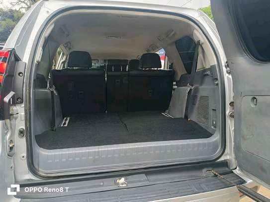 LAND CRUISER PRADO TXL DIESEL J150 SERIES image 5