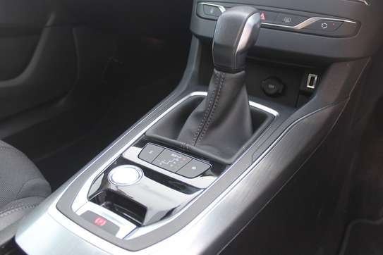Peugot 308 Allure Blue Sunroof, 2018, 40,000 Kms image 6