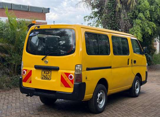 Nissan caravan for sale image 3
