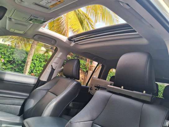 Toyota land Cruiser Prado TX petrol 2018 image 5