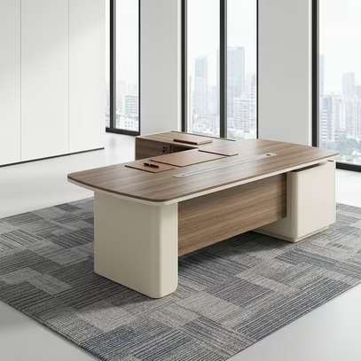 2.2M Executive L-shaped Table image 6