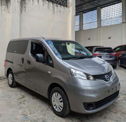 Nissan Nv200 grey image 4