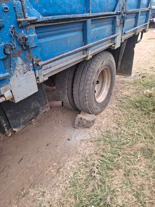 Isuzu FSR 33H for sale image 4