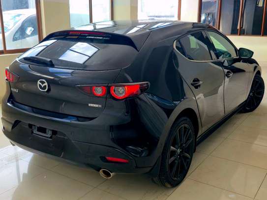 MAZDA AXELA SKYACTIV X image 3