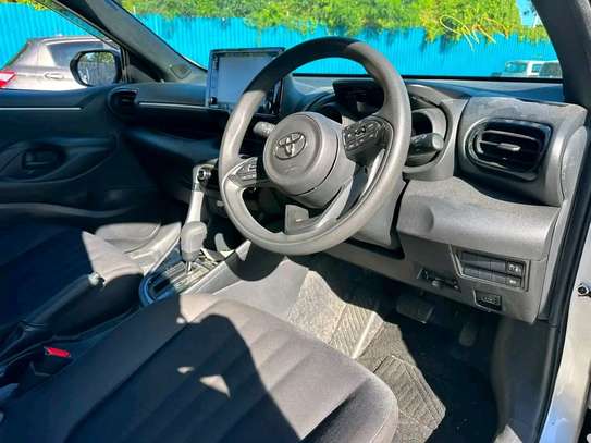 Toyota yaris image 3