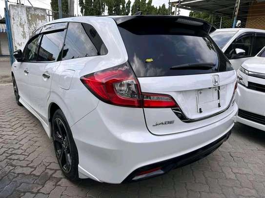 Honda Jade White Leather seats RS 2018 image 10