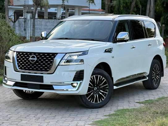 NISSAN PATROL 2019MODEL FACE LIFT 2023 image 12