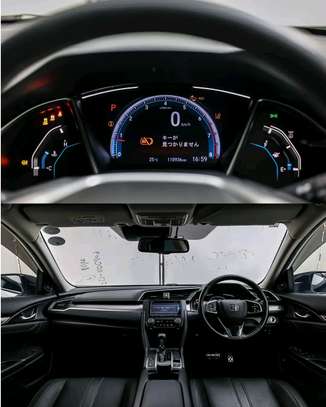 Honda Civic 2020 Sedan White Efficient Performance image 3