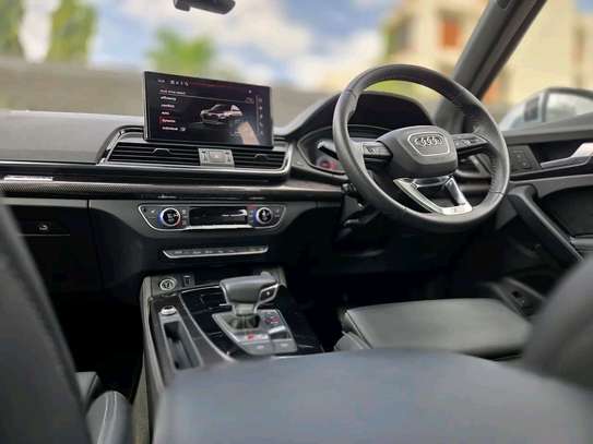 Audi SQ5 white 2021 Sunroof image 8