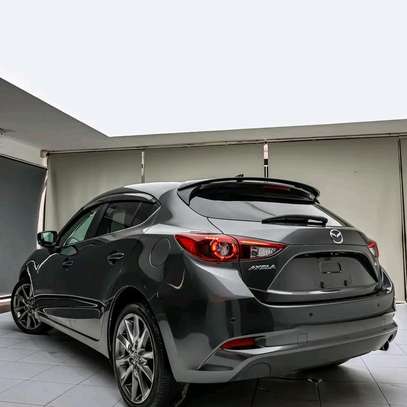 Mazda Axela  diesel image 2