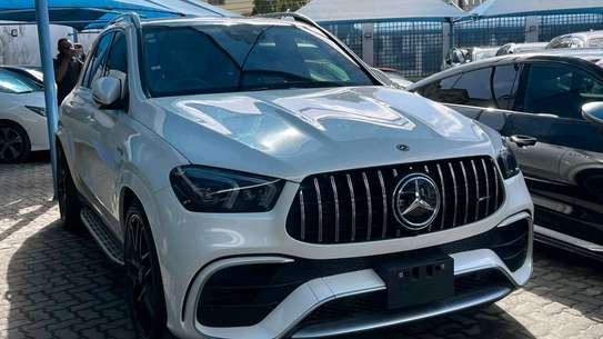 MERCEDES GLE 63S 2021MODEL PETROL SUNROOF image 9