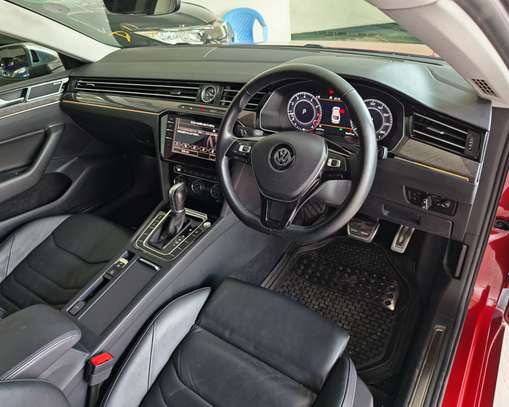 Volkswagen Arteon image 8