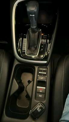 NEW SHAPE HONDA VEZEL e-HEV image 5