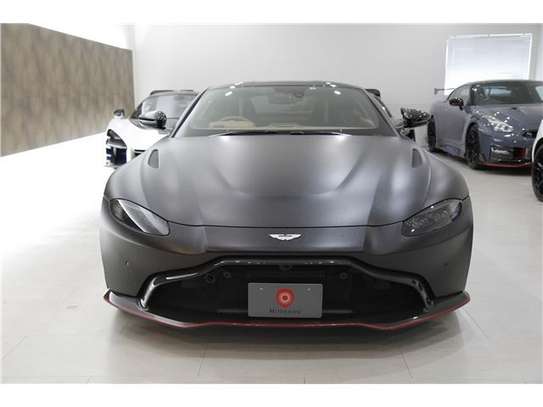 2022 ASTON MARTIN VANTAGE AMR HERO EDITION image 4