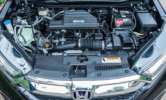 Honda CRV New Shape black color 2018 model image 3