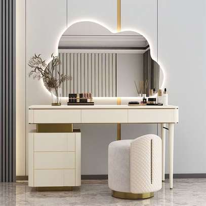 Bedroom Mirror: Led Light Dressing Mirror In Masimba image 3