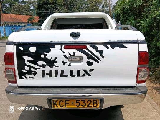 TOYOTA HILUX DOUBLE CAB AUTOMATIC 2008 MODEL image 2