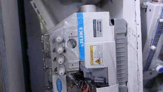 Industrial Overlock Sewing Machine White image 4